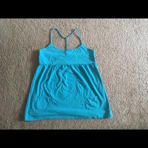 NWOT Tresics size large (8/10) razorback shirt